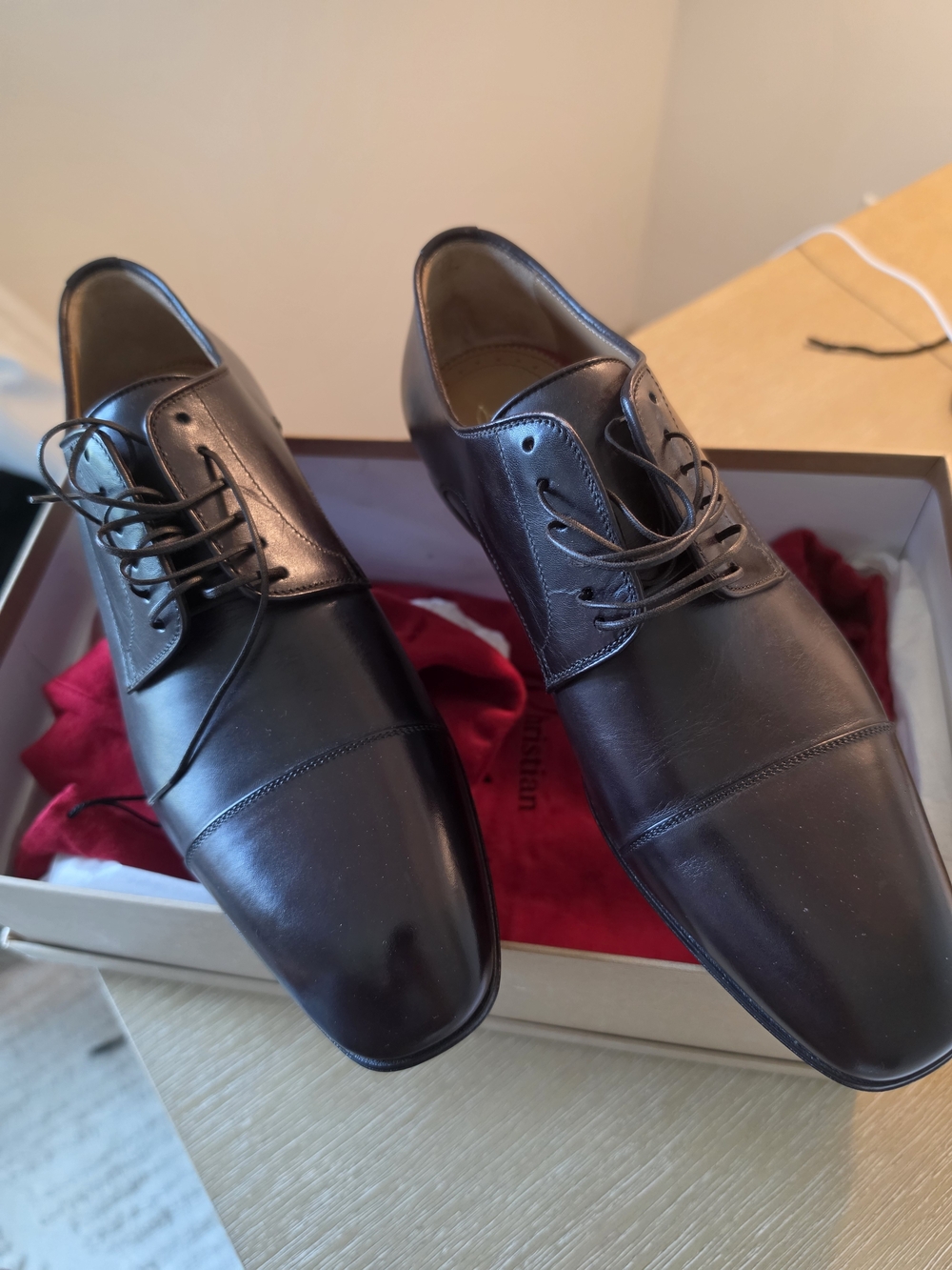 Christian Louboutin Mens Black Leather Cap-Toe Dress Shoes
